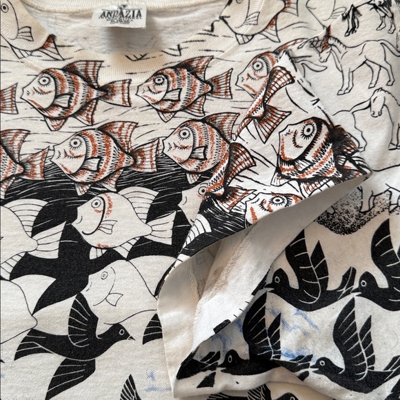 Early 1990’s M.C. Escher AOP Vintage Single Stitch T-Shirt Andazia - Picture 9 of 16